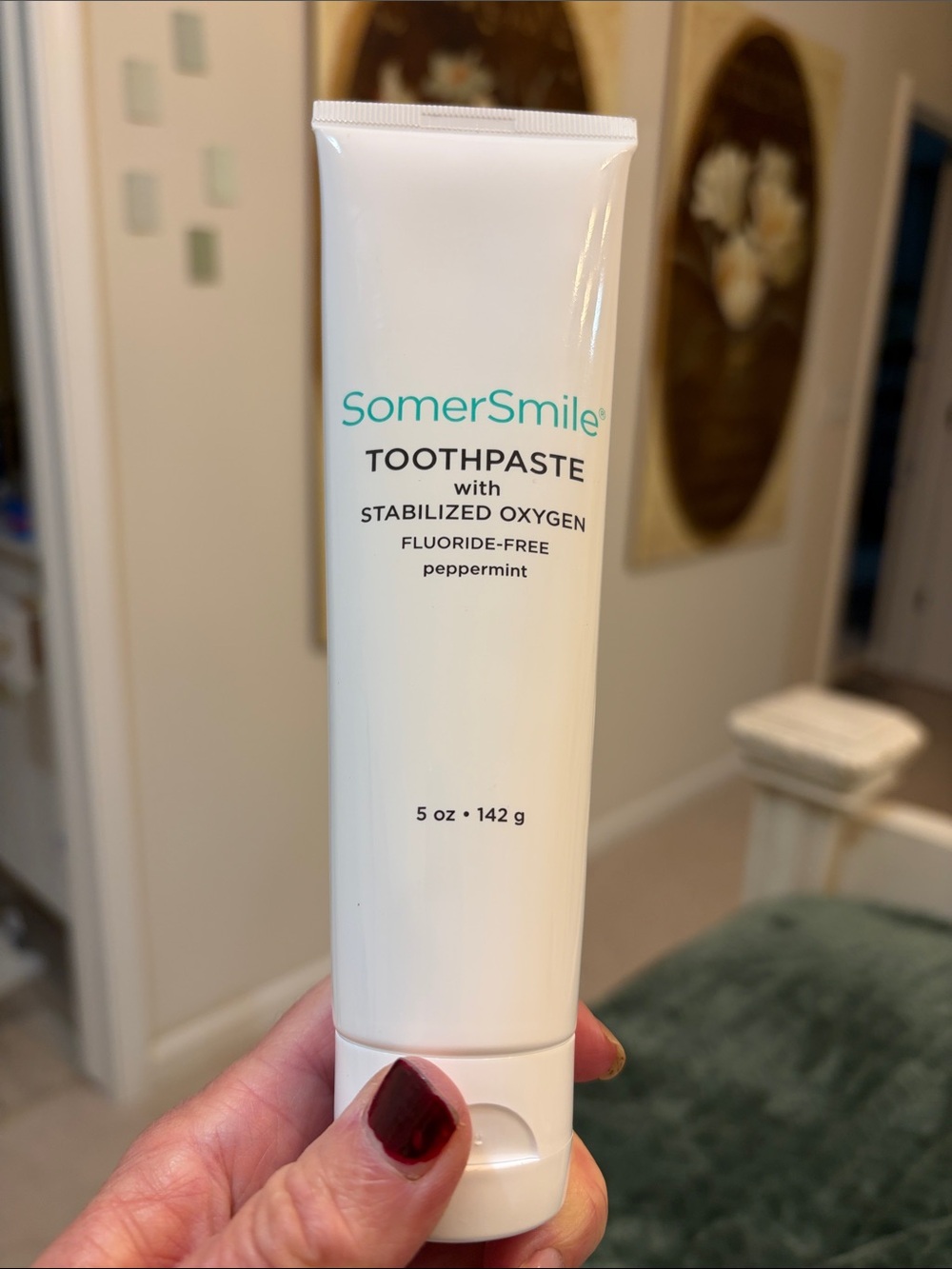 White Peppermint Toothpaste — Fluoride-Free, Stabilized Oxygen (White)